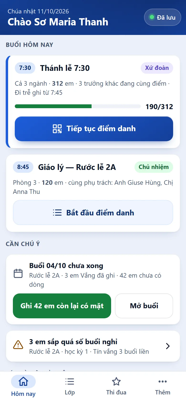 Màn Hôm nay của app Điểm danh: các buổi hôm nay với thanh tiến độ, buổi chưa xong cần chú ý, em sắp quá số buổi nghỉ.